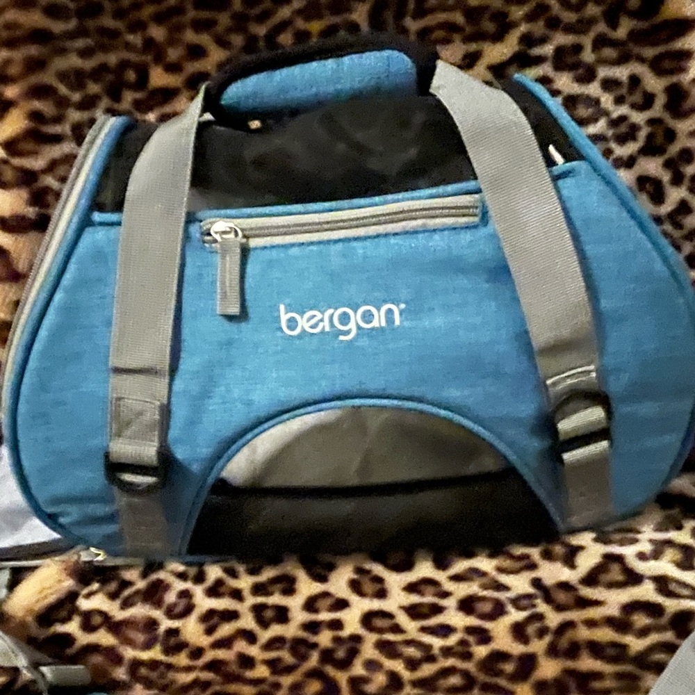 Coastal Pet Bergan - Comfort Carrier - Heather Bermuda